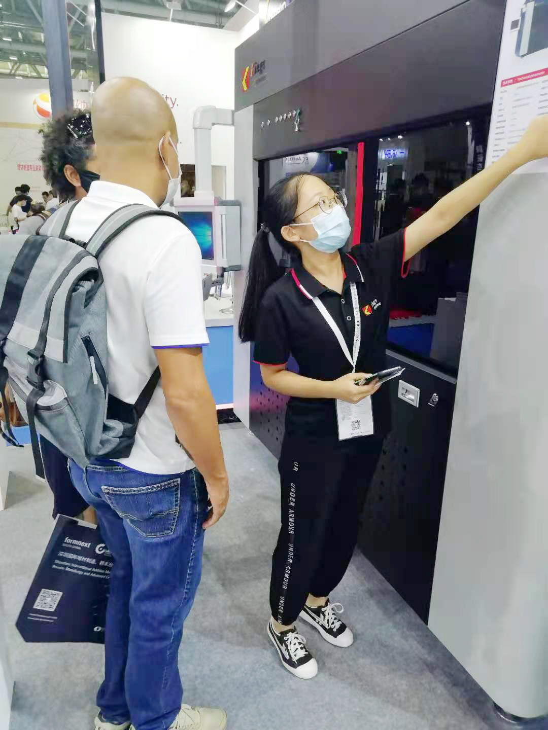 震撼Formnext展全场  WB.COM万搏,三维3D打印机吸晴无数
