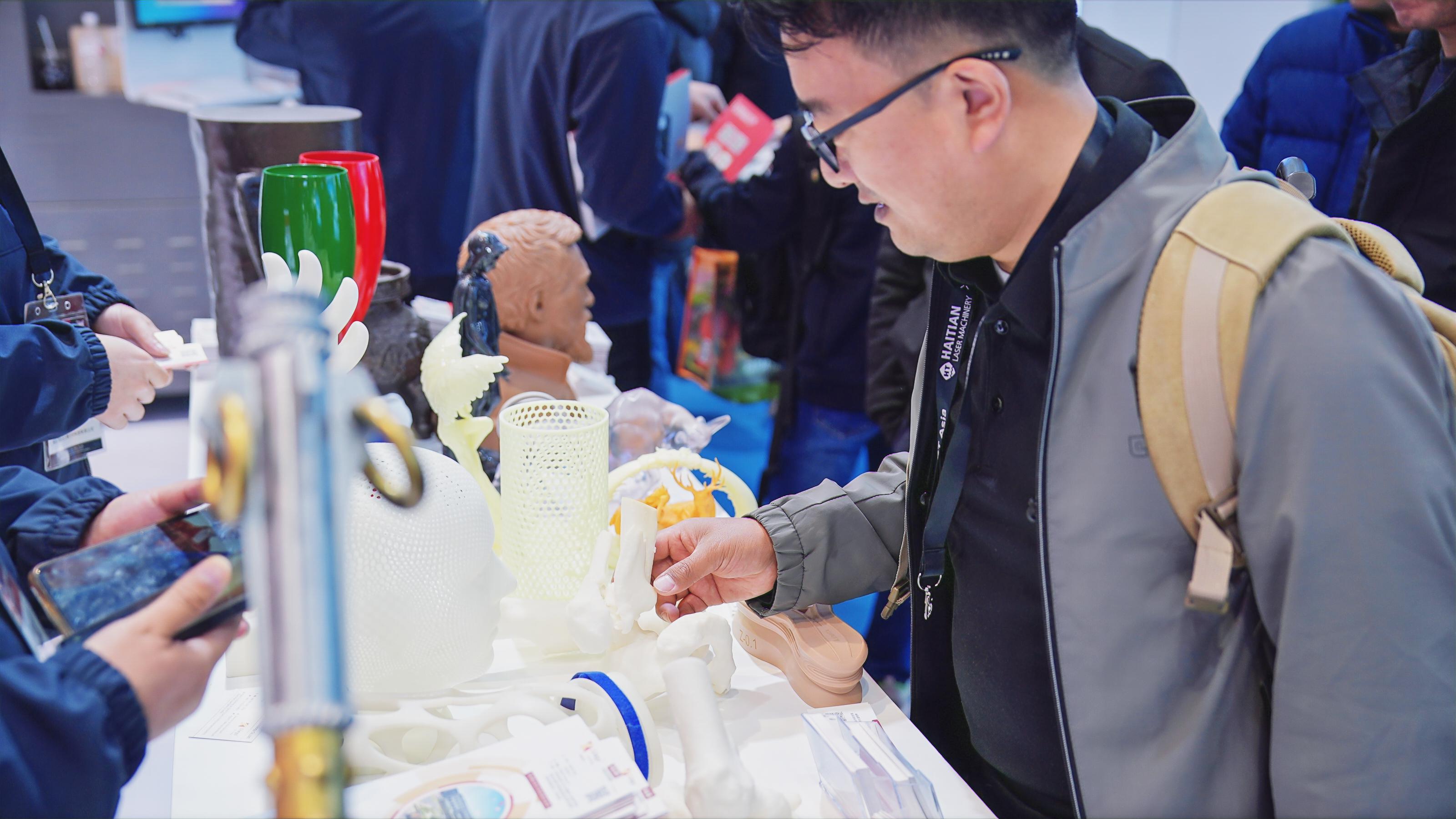 展会回顾丨WB.COM万搏,三维2025 TCT亚洲展圆满落幕