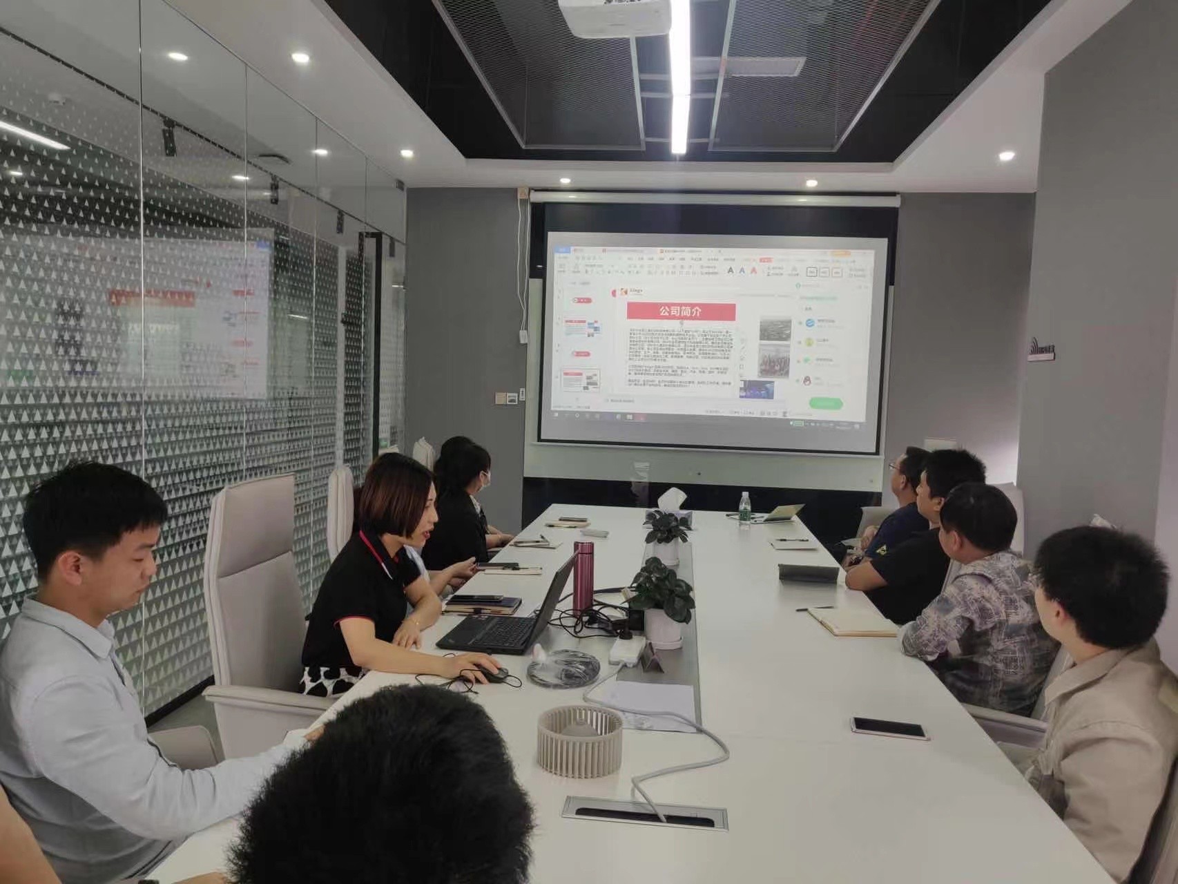 凝“新”聚力，逐梦前行｜深圳WB.COM万搏,三维四月新员工入职培训圆满结束