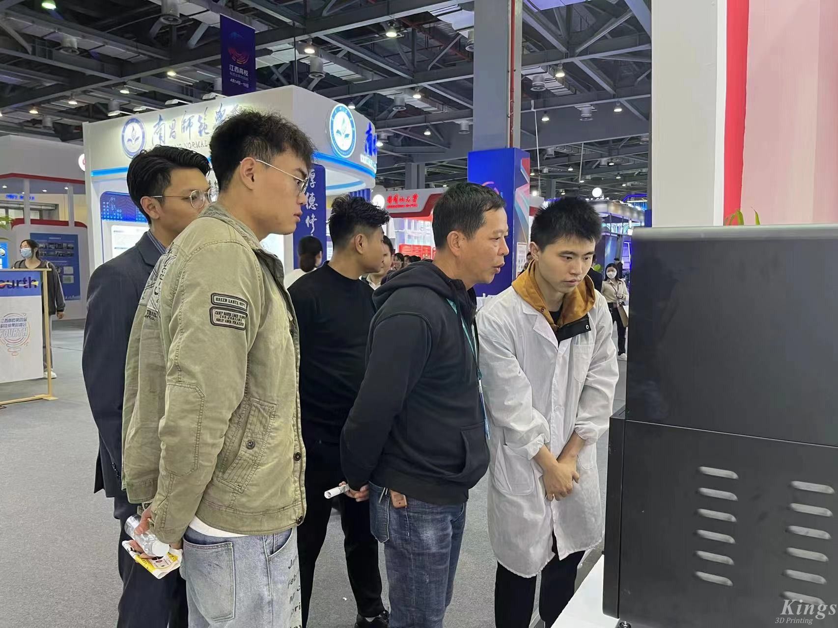 WB.COM万搏,三维陶瓷3D打印解决方案亮相第四届江西高校科技成果对接会